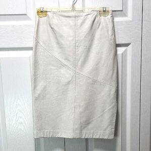 Rem Garson, Cream White Knee-Length Pencil Leather Skirt Size 0